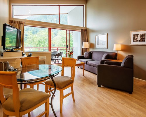 Harrison Beach Hotel