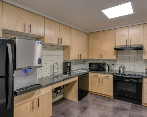 WorldMark Portland Waterfront Park