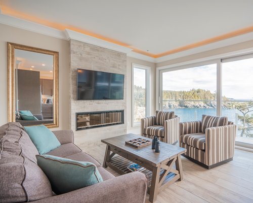 Sookepoint Ocean Cottage Resort