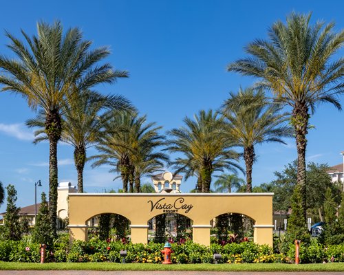 Ascendant Holidays at Vista Cay