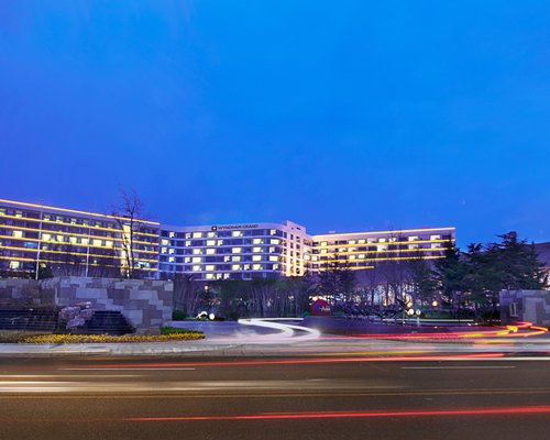 Wyndham Ggrand Qingdao - 3 Nights