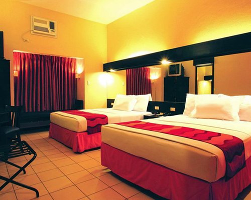 Microtel By Wyndham Davao-4 Nights