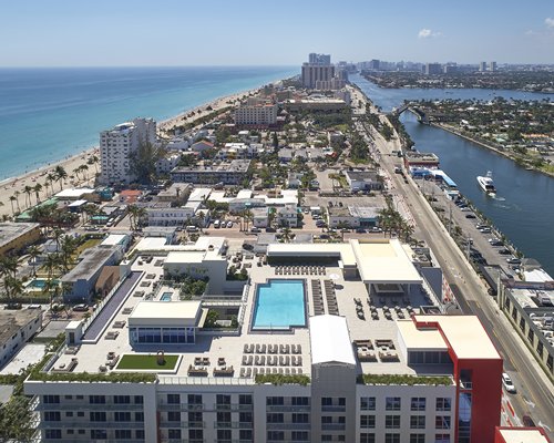 Costa Hollywood Beach Resort