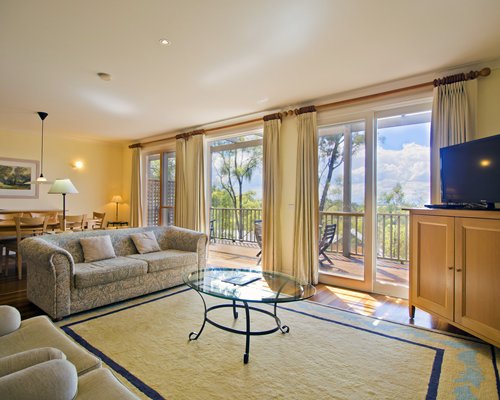 Oaks Cypress Lakes Resort - 3 Nights