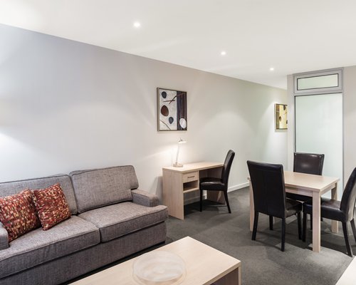 iStay Precinct - 5 Nights