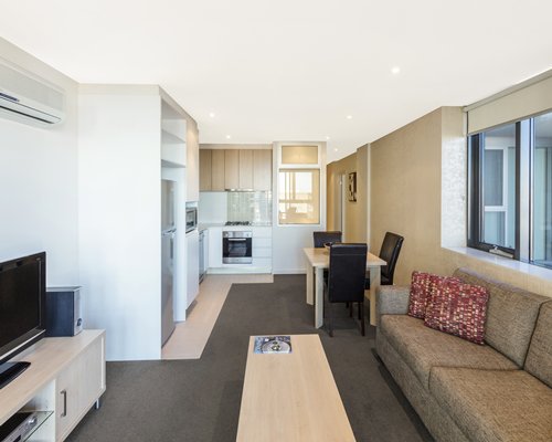 iStay Precinct - 5 Nights