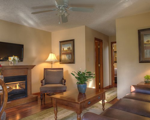 Woodfield Manor, a Sundance Vacations Property