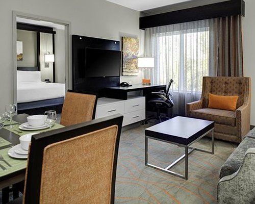 Holiday Inn Windsor Wine Country
