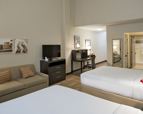 Staybridge Suites Baltimore Inner Harbor