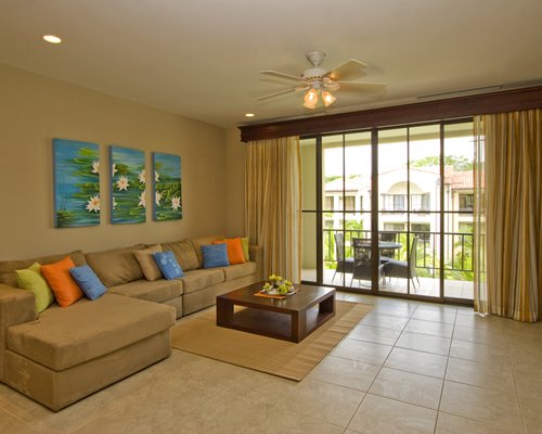 Condominium Pacifico Resort