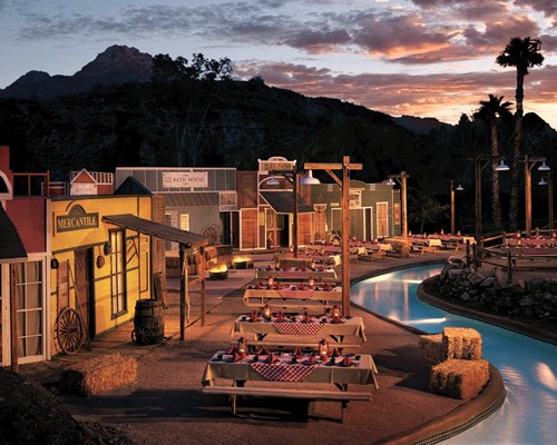 Hilton Phoenix Resort at the Peak
