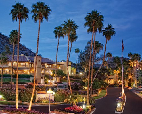 Hilton Phoenix Resort at the Peak
