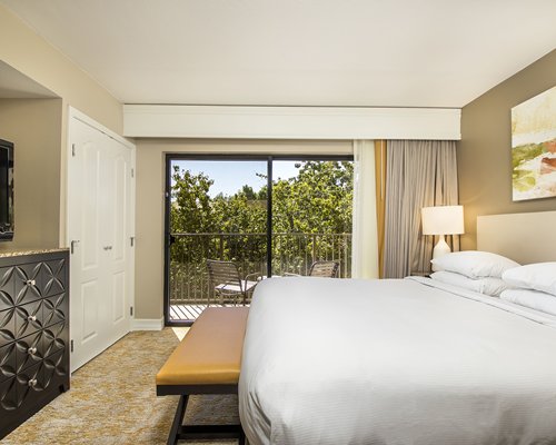 Hilton Phoenix Resort at the Peak