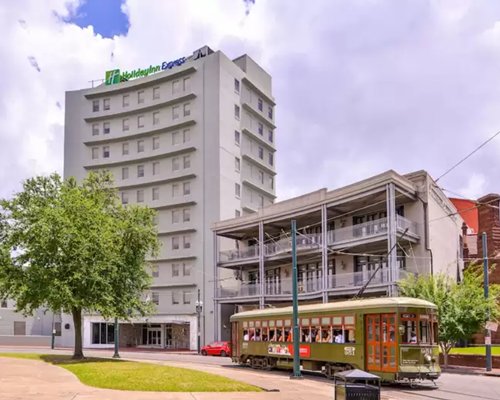 Holiday Inn Express St. Charles Ave