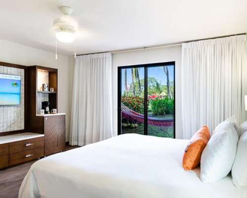 Margaritaville Beach Resort Playa Flamingo