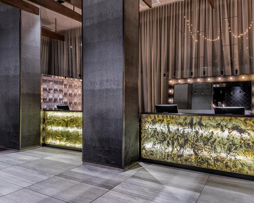 DoubleTree by Hilton New York Times Square West