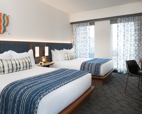 The Troubadour Hotel, a Tapestry Collection by Hilton