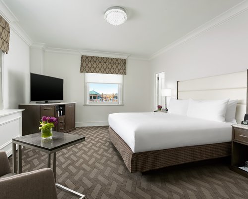 Boston Park Plaza