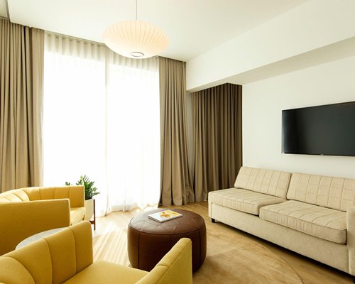 The Sarasota Modern