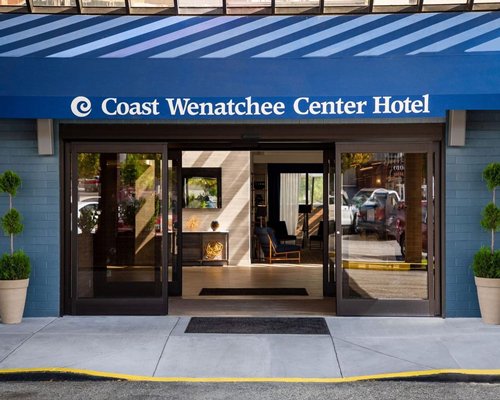 Coast Wenatchee Center Hotel