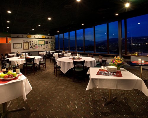 Coast Wenatchee Center Hotel