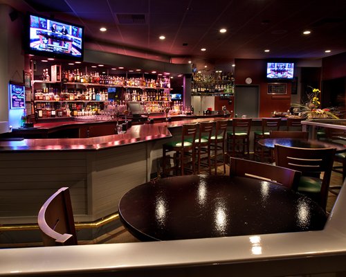 Coast Wenatchee Center Hotel