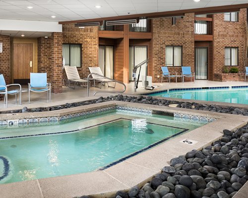 Best Western Plus Landmark Inn