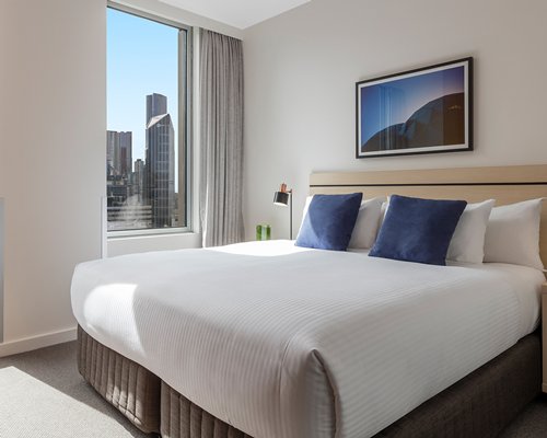 Oaks Melbourne on Market Hotel - 5 Nights