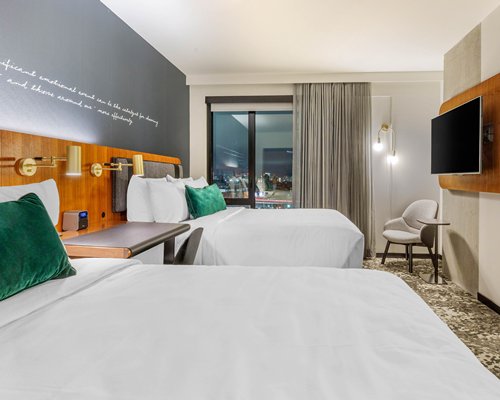 Cambria Hotel Boston Downtown – South Boston
