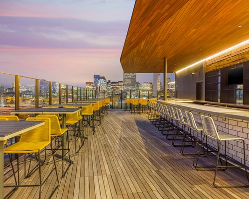 Cambria Hotel Boston Downtown – South Boston