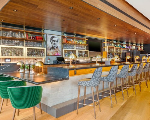 Cambria Hotel Boston Downtown – South Boston