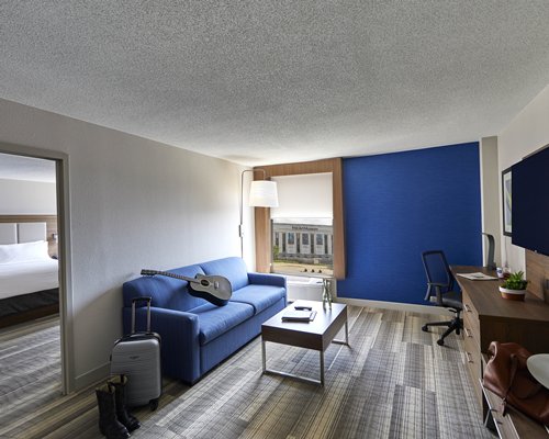 Holiday Inn Express Nashville Downtown