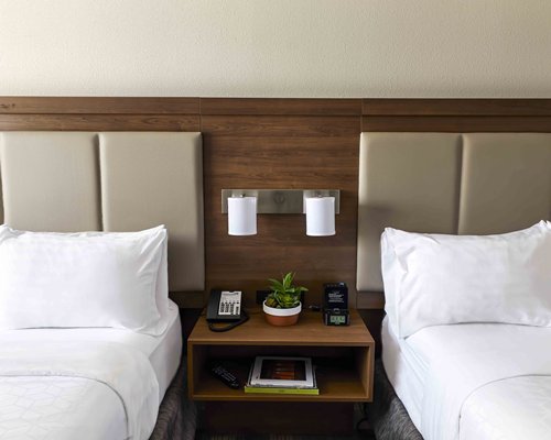 Holiday Inn Express Nashville Downtown