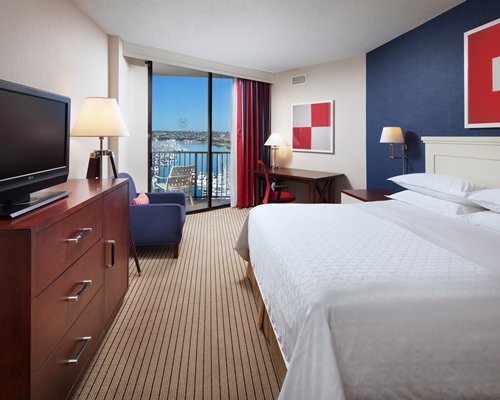Sheraton San Diego Hotel & Marina