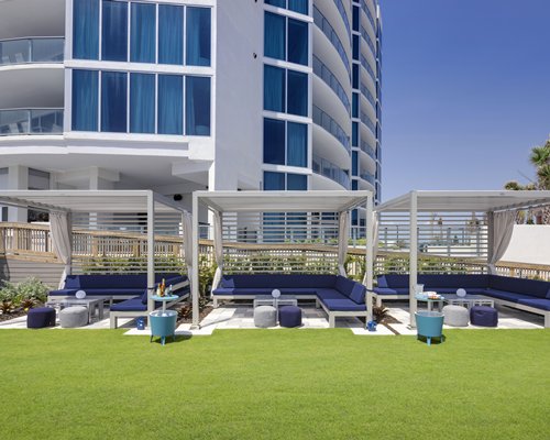 Max Beach Resort