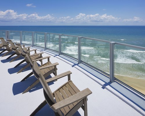 Max Beach Resort