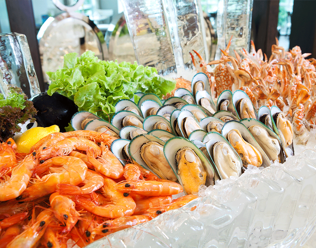 Taste fresh seafood at Rick Shores