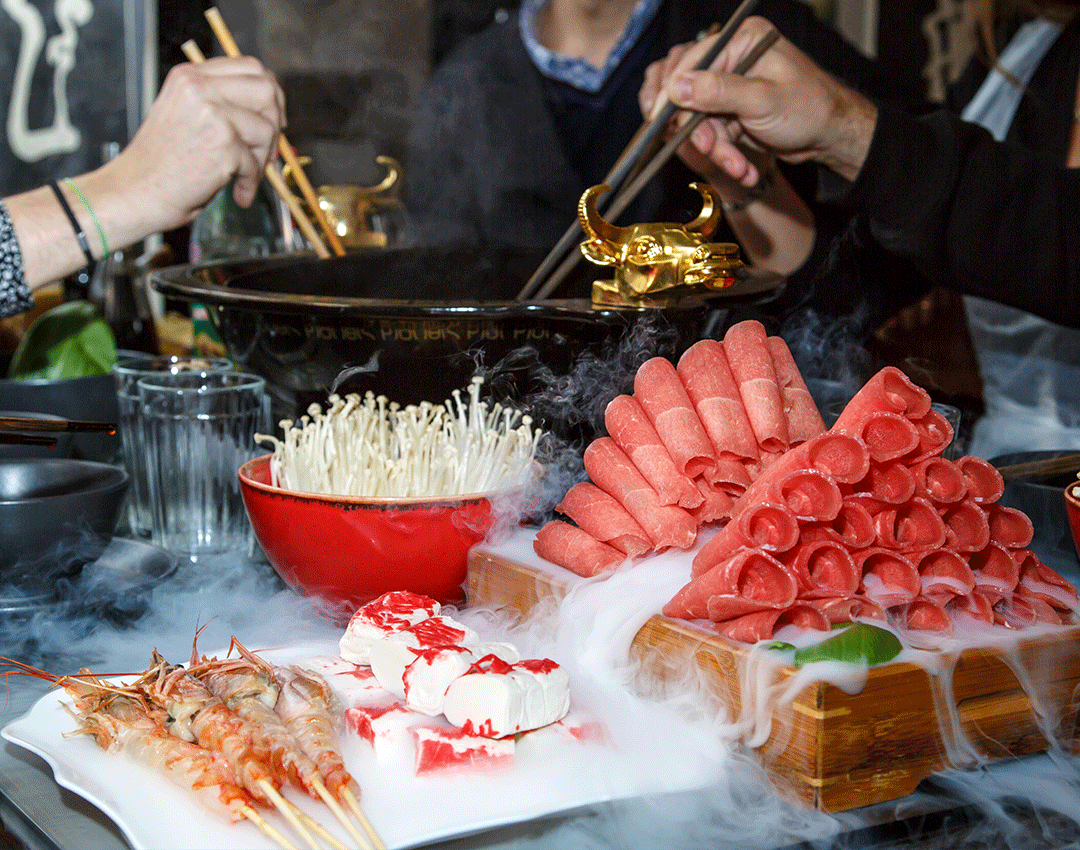 Warm up with a hot-pot before a  Leisure Yangtze River Cruise