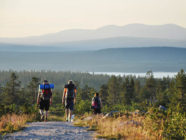 Vandring runt skog och sjö i Lahtis