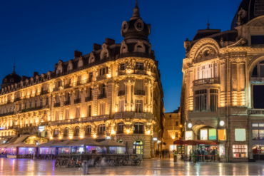 A vos marques. Prêt. Partez à proximité !