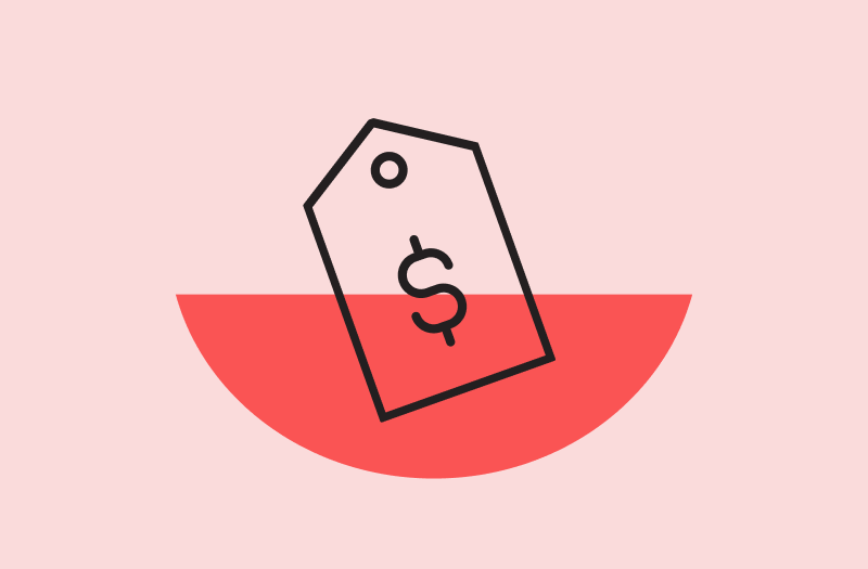 Icon of a price tag on a red semicircle background.