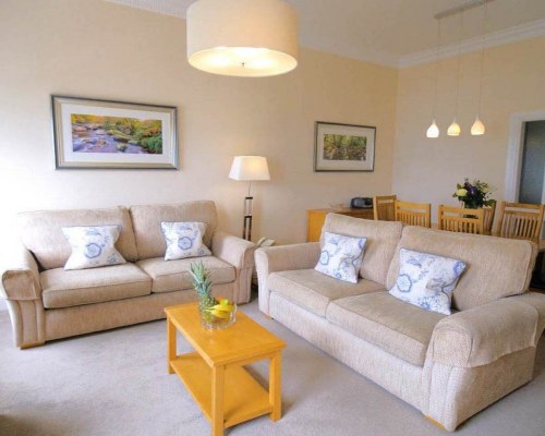 Osborne Club Rental - 3 Nights