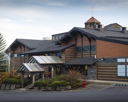 Street view of Stoneridge Resort.