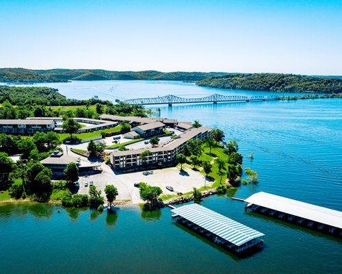 An aerial view of The Shores Of Trl at Kimberling Inn.