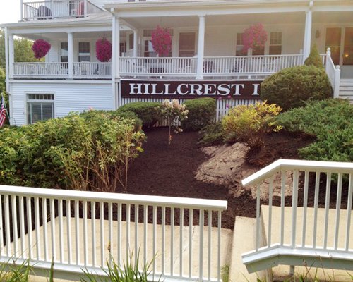 Hillcrest Condominiums