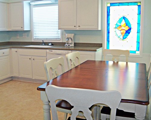 An open plan kitchen and dining area.