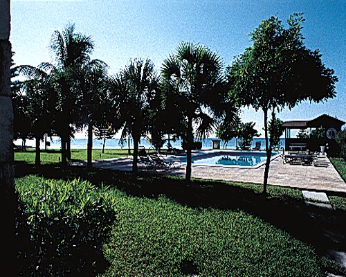 Mayfield Beach Resort