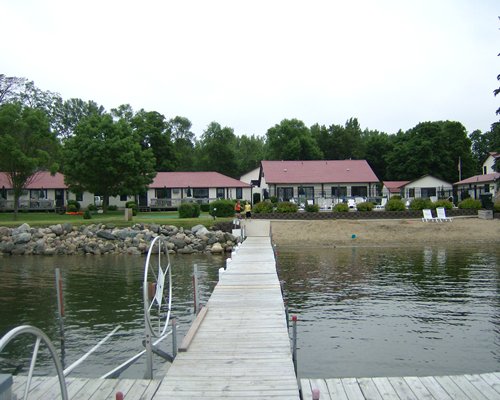 Lake Carlos Villas