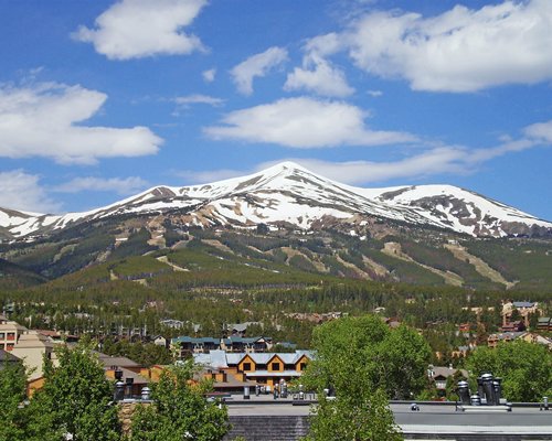 French Ridge Condominiums resort at the foothill of snowy mountains.