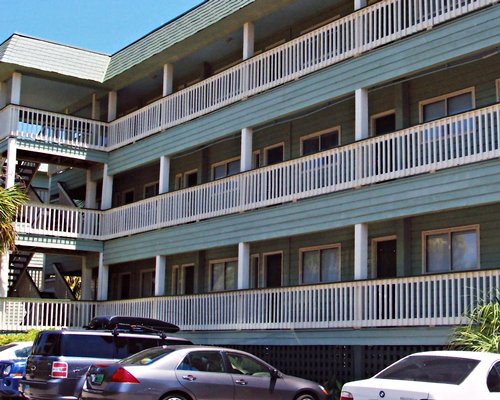 Isle Of Palms Resort And Beach Club